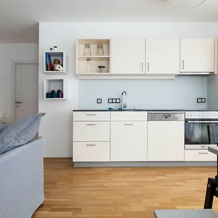 Barrierfree 3-room-flat Top2 Solnohrad